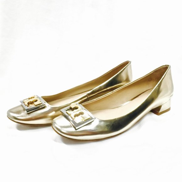 NEW TORY BURCH Gold Logo T Patent Leather Loafers - Picture 2 of 11